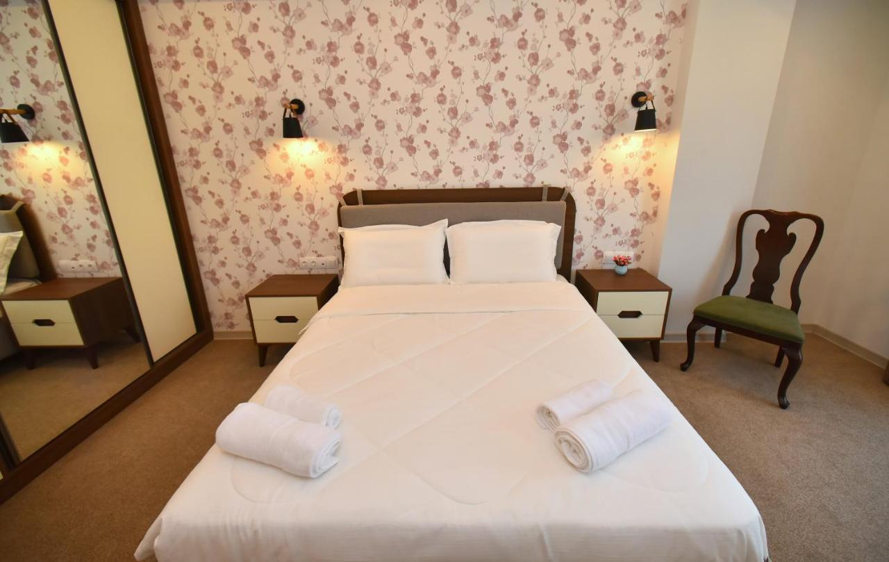 Hotel Avenue 30 Ереван Экстерьер фото