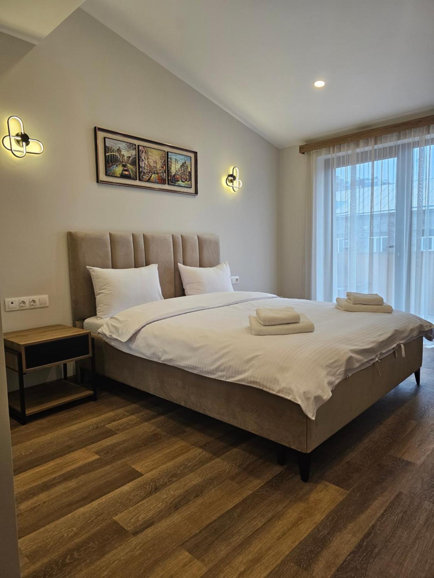 Hotel Avenue 30 Ереван Экстерьер фото