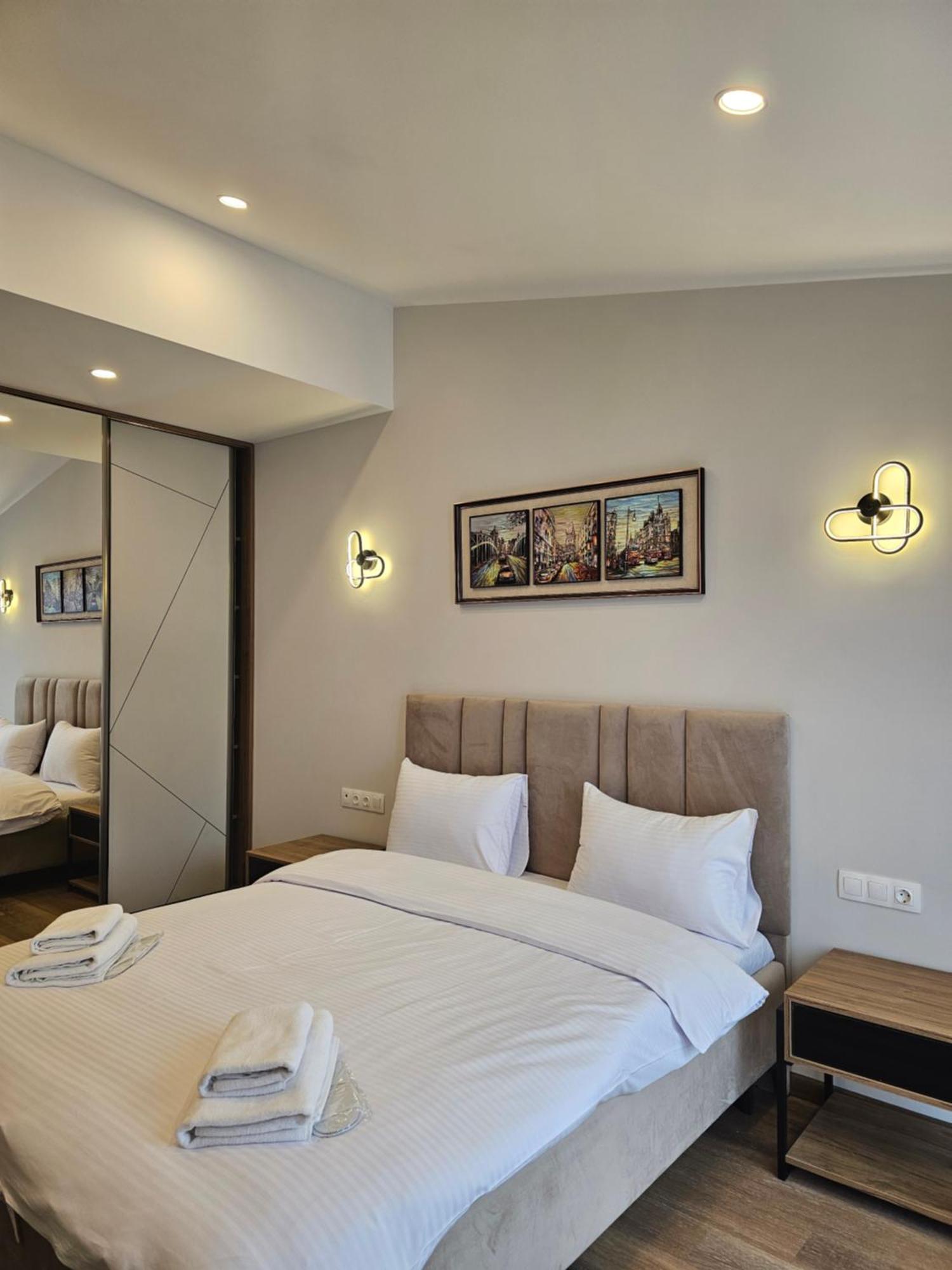 Hotel Avenue 30 Ереван Экстерьер фото